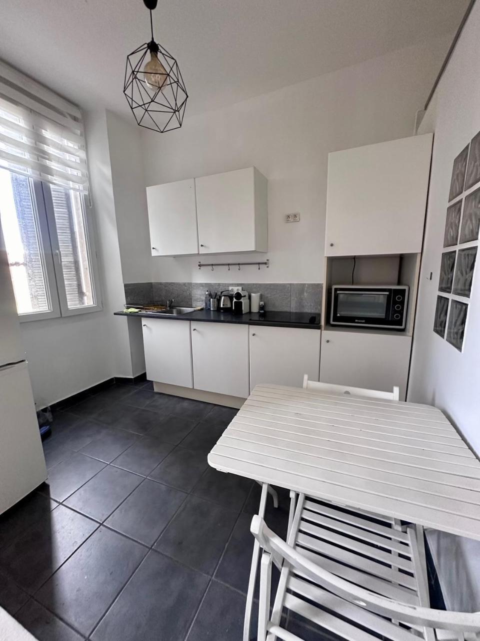 Apartment Joli Aux Chartreux - Calme & Lumineux Marseille