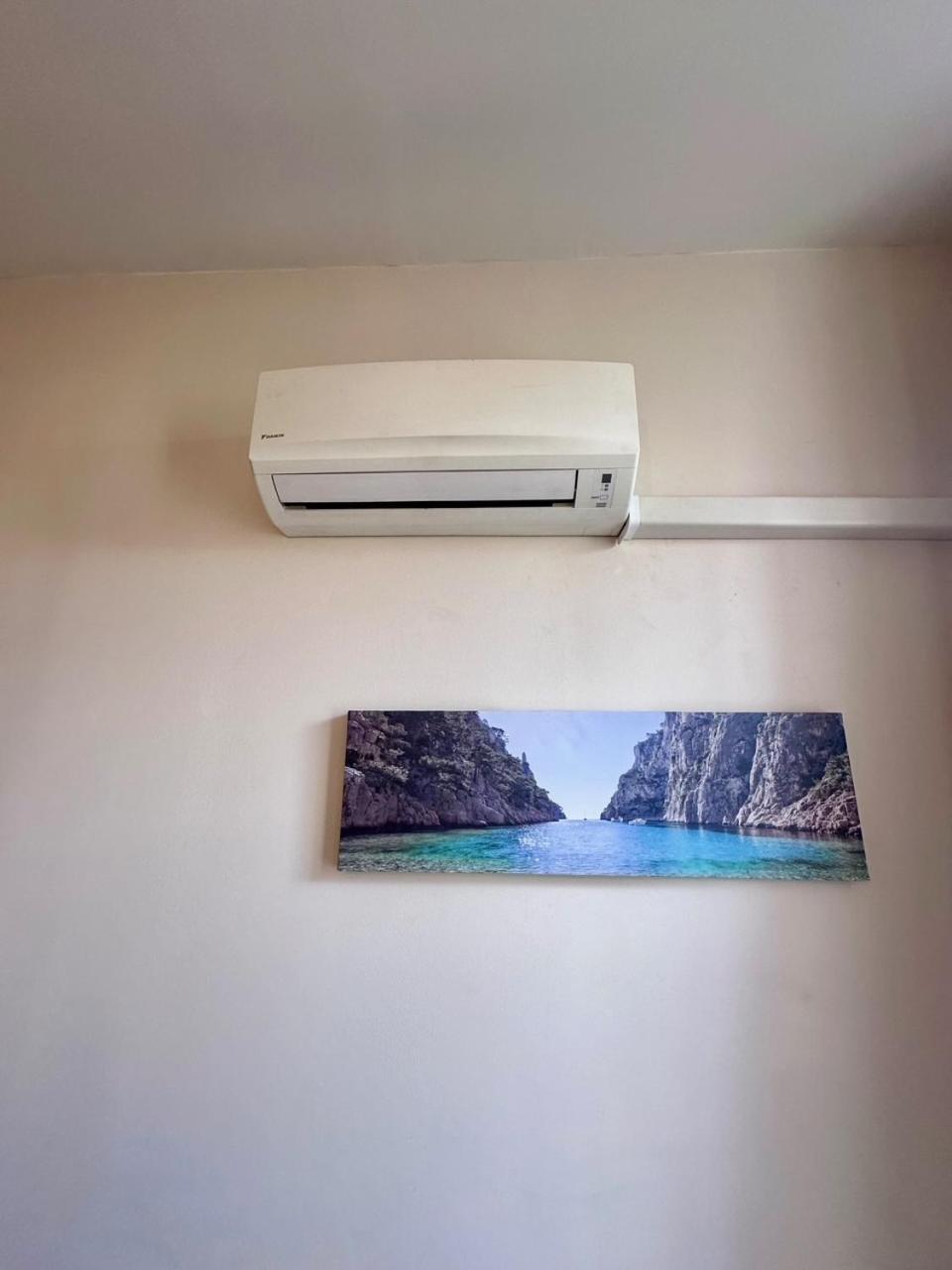 Joli Aux Chartreux - Calme & Lumineux Apartment Marseille